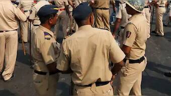 At least seven injured as bus carrying migrant workers from Kerala to West Bengal overturns in Odisha's Balasore