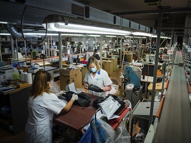 Coronavirus Outbreak: Millions return to work as Italy begins easing lockdown; Senate convenes in Washington Coronavirus Outbreak: Millions return to work as Italy begins easing lockdown; Senate convenes in Washington