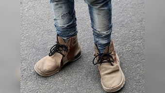 Migrant worker dies after being hit by car near Ambala while walking from Punjab to Bihar; was unable to register for Shramik train