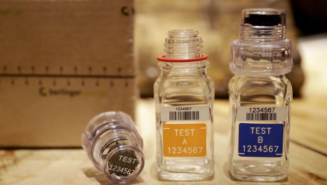 Chinese researcher accused by US of smuggling vials admits to making false statements