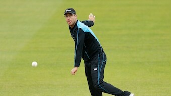 Bangladesh's spin bowling coach Daniel Vettori asks BCB to donate part of salary to low-income staffers