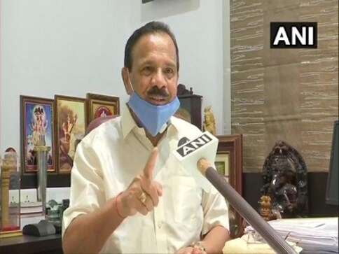 'Exempted as I am a minister': Union minister Sadananda Gowda on not going into quarantine after flying from Delhi to Bengaluru 'Exempted as I am a minister': Union minister Sadananda Gowda on not going into quarantine after flying from Delhi to Bengaluru