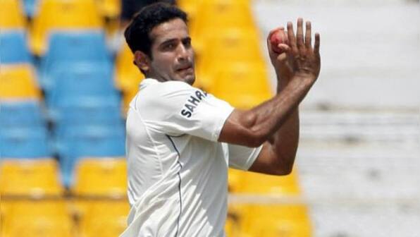 Irfan, Yusuf Pathan recreate one of the most iconic scenes from 'Andaz Apna Apna'