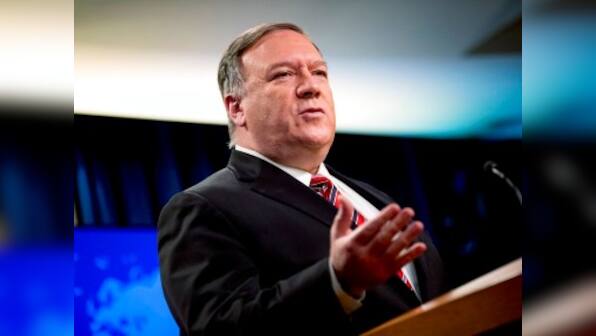 Despite COVID-19, Mike Pompeo arrives in Israel to discuss West Bank annexation plan with Netanyahu and Gantz
