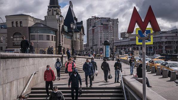 Vladimir Putin speaks, officials shrug and doctors are caught in the middle of Russia's spiralling coronavirus crisis