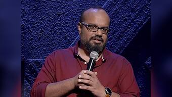 Mr Family Man: Praveen Kumar's comedy show is uncompelling, except for a short burst of multilingual wordplay