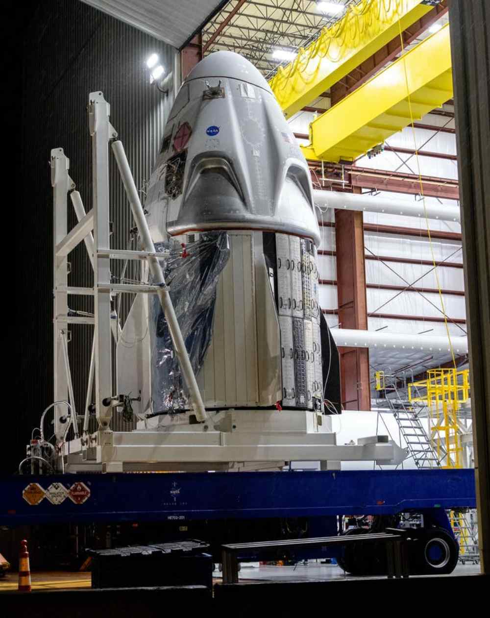 The SpaceX Crew Dragon spacecraft is designed to carry up to seven passengers.  Image credit: NASA/Kim Shiflett