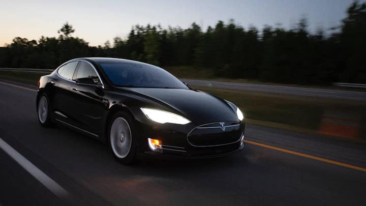 Elon Musk tweets saying he might install Minecraft, Pokemon Go in Tesla cars