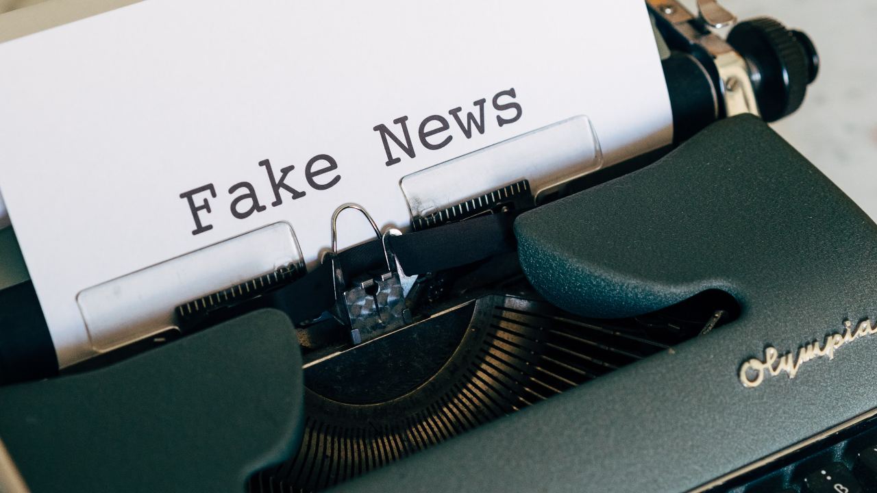 Mumbai Police warns against coronavirus-related fake news on social media; here's what is prohibited under Section 144 and Section 188 Mumbai Police warns against coronavirus-related fake news on social media; here's what is prohibited under Section 144 and Section 188