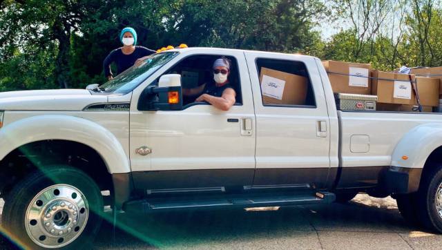 Coronavirus Outbreak: Matthew McConaughey, wife Camila Alves deliver 110,000 face masks to Texas hospitals Coronavirus Outbreak: Matthew McConaughey, wife Camila Alves deliver 110,000 face masks to Texas hospitals