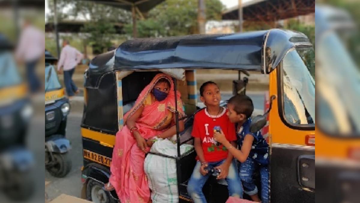 Mumbai's migrant workers enlist tempos to reach UP, lose last of their money to conniving drivers at Thane checkpost