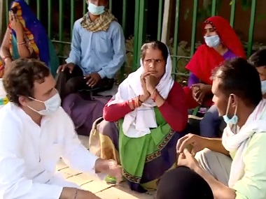 Congress releases 15-min clip of Rahul Gandhi's interaction with migrant labourers, seeks grant of Rs 7,500 each for 13-cr needy families Congress releases 15-min clip of Rahul Gandhi's interaction with migrant labourers, seeks grant of Rs 7,500 each for 13-cr needy families