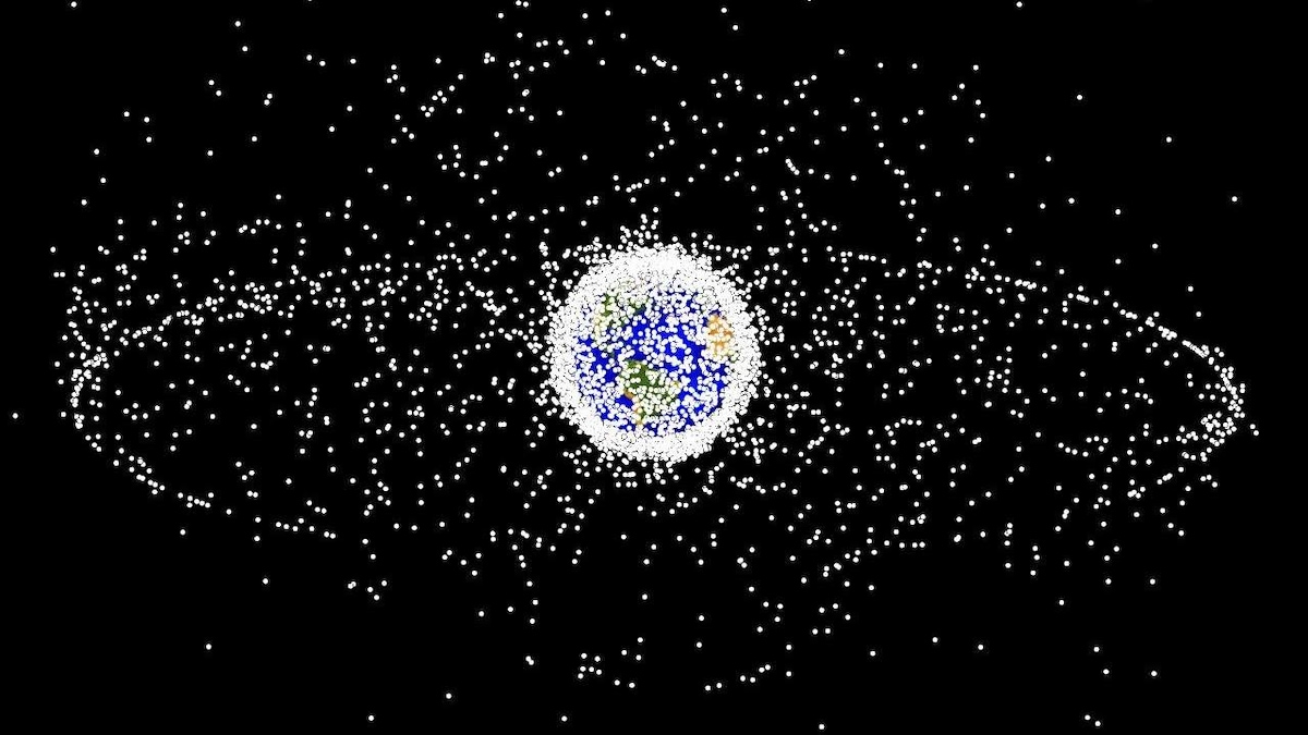 ESA signs 102 million dollar deal with Swiss startup to bring back space junk