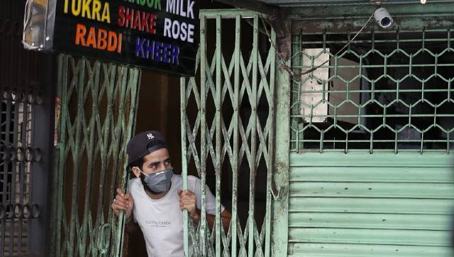 MHA orders phased 'unlocking' of activities outside containment zones; shopping malls, hotels to open from 8 June, decision on schools, colleges in July MHA orders phased 'unlocking' of activities outside containment zones; shopping malls, hotels to open from 8 June, decision on schools, colleges in July