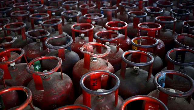 LPG Price Hike: Commercial cylinder rate rise by Rs 105, check rates in your city here LPG Price Hike: Commercial cylinder rate rise by Rs 105, check rates in your city here