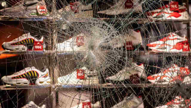 In Germany's Stuttgart, 24 arrested after drug check sparks attacks on police, widespread vandalism of stores In Germany's Stuttgart, 24 arrested after drug check sparks attacks on police, widespread vandalism of stores