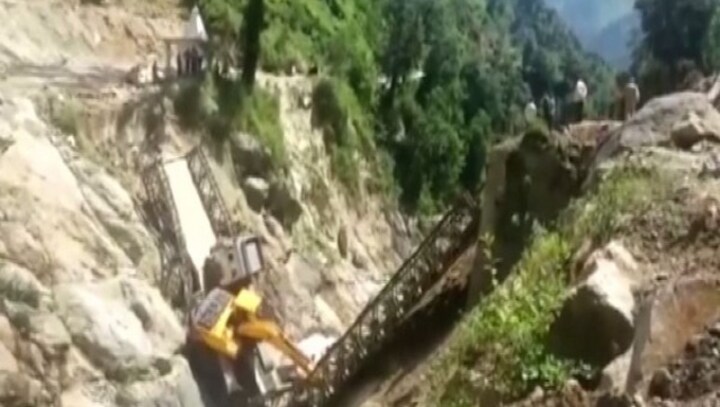 WATCH: Truck falls into gorge after Bailey Bridge in Uttarakhand's Pithoragarh district collapses; two injured