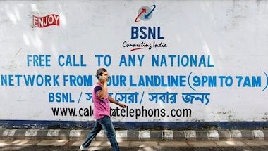 No salary, no COVID-19 healthcare, no PPEs: At State-run BSNL, workers say feel 'abandoned'; experts warn of govt losing moral authority