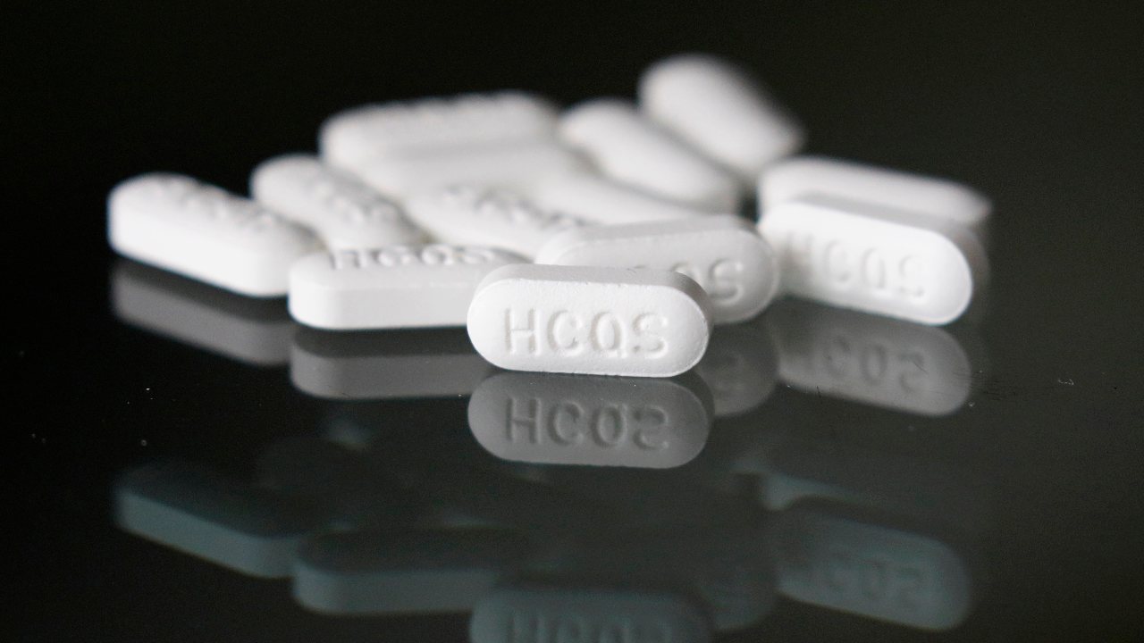WHO COVID-19 Trial drops hydroxychloroquine, HIV combo lopinavir/ritonavir after 'lack of evidence' in hospitalised patients WHO COVID-19 Trial drops hydroxychloroquine, HIV combo lopinavir/ritonavir after 'lack of evidence' in hospitalised patients