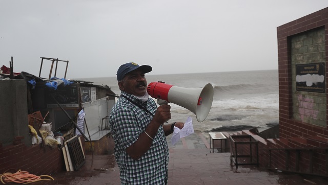 Cyclone Gulab Updates: Storm likely to weaken into deep depression during next six hrs, says IMD Cyclone Gulab Updates: Storm likely to weaken into deep depression during next six hrs, says IMD