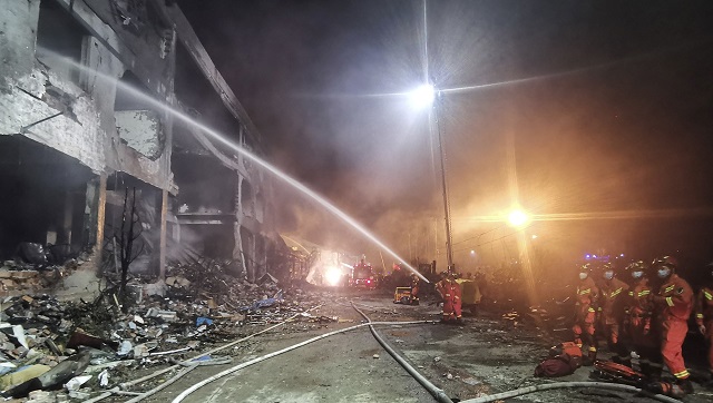 Tanker explosion kills 18, injures 189 on highway in China’s Zheijang province; buildings in Wenling city collapse in aftermath Tanker explosion kills 18, injures 189 on highway in China’s Zheijang province; buildings in Wenling city collapse in aftermath
