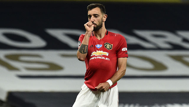 Premier League: Manchester United salvage point against Tottenham via Bruno Fernandes' late penalty Premier League: Manchester United salvage point against Tottenham via Bruno Fernandes' late penalty