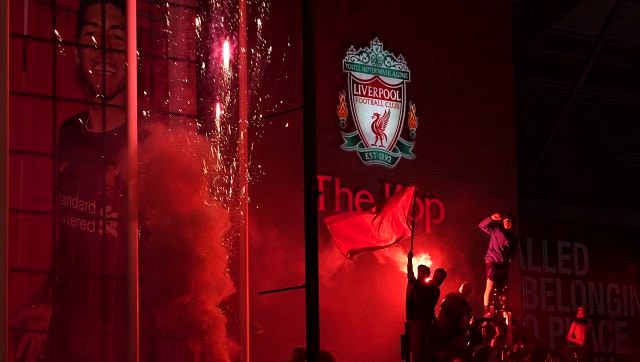 Premier League: Liverpool crowned champions after 30 years as Manchester City lose to Chelsea Premier League: Liverpool crowned champions after 30 years as Manchester City lose to Chelsea