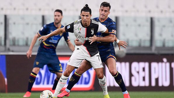 Serie A: Cristiano Ronaldo back in form as leaders Juventus thrash 10-man Lecce 4-0