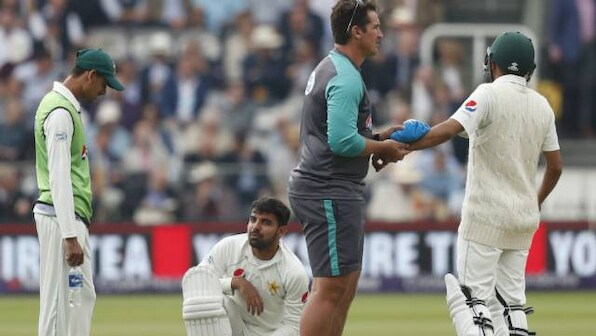 Former England captain Michael Atherton calls on ICC to allow more substitutions for injuries requiring hospital visits