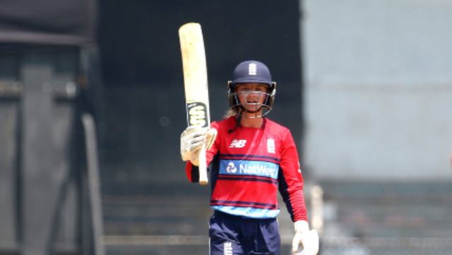 'He always says, I will bounce you and knock your head off': England's Danielle Wyatt recalls experience of facing Arjun Tendulkar 'He always says, I will bounce you and knock your head off': England's Danielle Wyatt recalls experience of facing Arjun Tendulkar