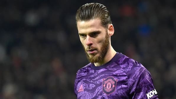 Premier League: Alan Shearer says time has come for Manchester United to replace David de Gea with Dean Henderson