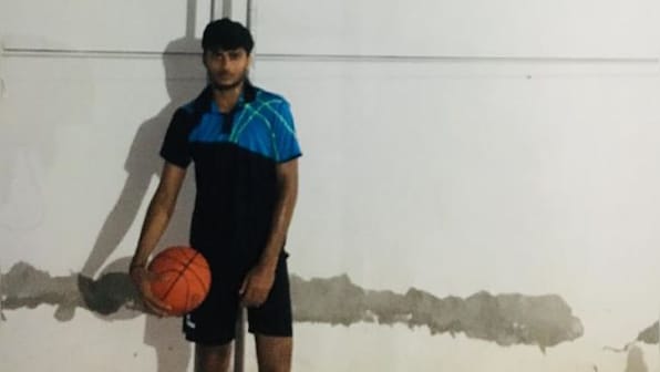 Hoop out of waste: Creativity fuels India's 15-year-old basketball international Harsh Dagar's practice during lockdown