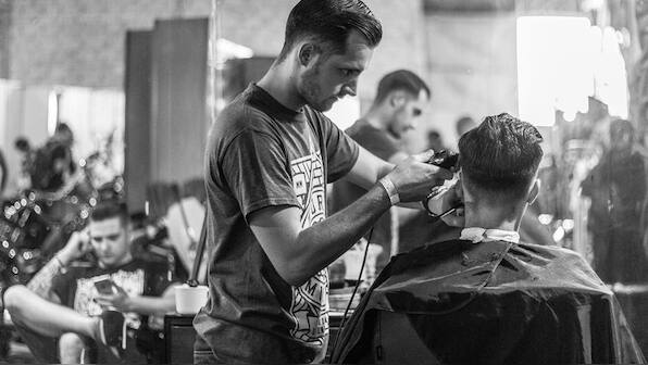 Now get the perfect look with these top notch trimmers