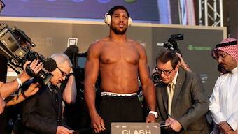 Anthony Joshua defending titles vs Kubrat Pulev with Tyson Fury fight on horizon