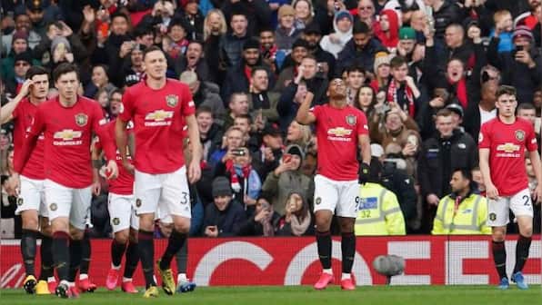 Premier League: Manchester United have massive top-four opportunity when season resumes, says Dimitar Berbatov