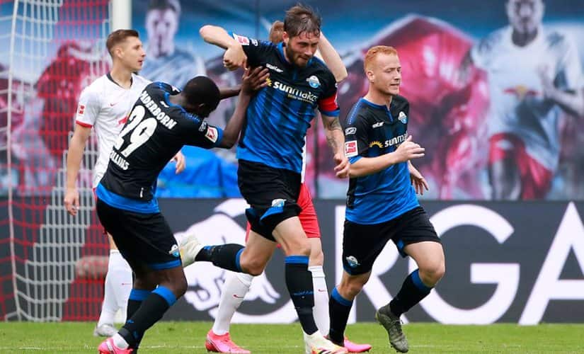 Captain Christian Strohdiek netted a dramatic stoppage time equaliser to earn last-placed Paderborn a 1-1 draw away at high-flying RB Leipzig on Saturday and keep alive their faint hopes of avoiding relegation. Twitter @SCPaderborn07