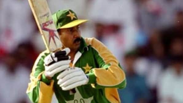 Former Pakistan captain Salim Malik refuses to respond to PCB questionnaire on links to match-fixing, say reports