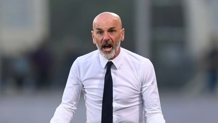 Serie A: AC Milan coach Stefano Pioli brushes aside rumours of impending departure from club
