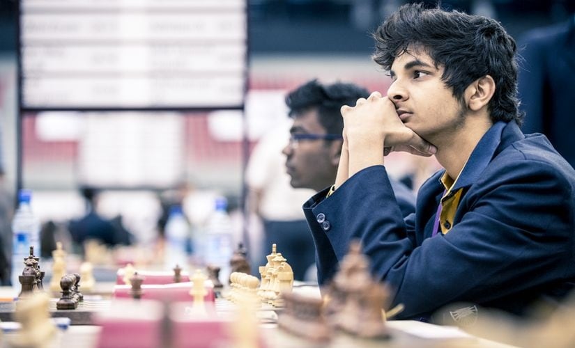 Chess masters show virtues of a slower pace of sport, Chess