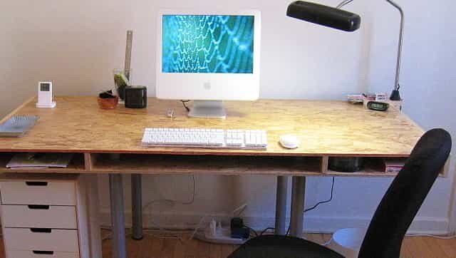 Neck stiffness and pain: A seven-part exercise routine you can do without moving away from your desk Neck stiffness and pain: A seven-part exercise routine you can do without moving away from your desk
