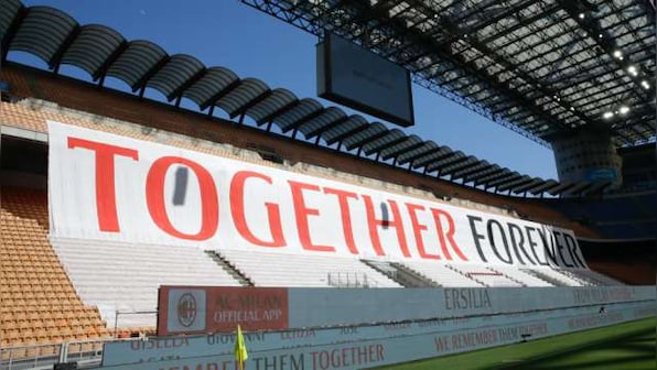 Serie A: AC Milan pay tribute to coronavirus victims in 2-0 win over AS Roma, Inter come from behind to beat Parma