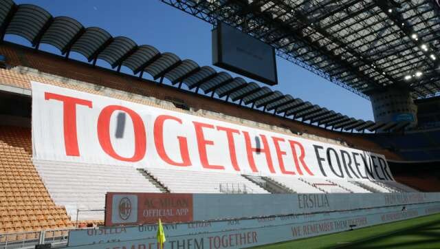 Serie A: AC Milan pay tribute to coronavirus victims in 2-0 win over AS Roma, Inter come from behind to beat Parma Serie A: AC Milan pay tribute to coronavirus victims in 2-0 win over AS Roma, Inter come from behind to beat Parma