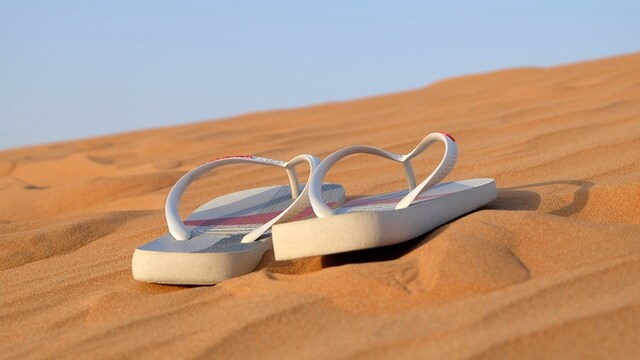 Bring on the swag quotient with these comfortable men’s flip flops Bring on the swag quotient with these comfortable men’s flip flops