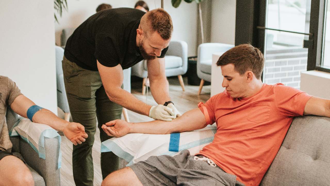 COVID-19 Vaccine: Early results from Oxford trial show promising dual immune response to the coronavirus COVID-19 Vaccine: Early results from Oxford trial show promising dual immune response to the coronavirus