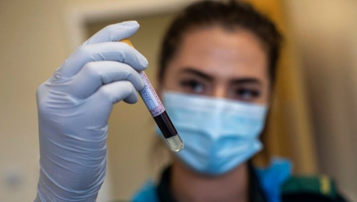Maharashtra govt launches 'world's largest' plasma therapy project for COVID-19 patients; trials to be held in 21 medical colleges