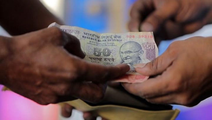 India’s economy likely to shrink by 3.2% in current fiscal, but expected to bounce back in 2021, says World Bank