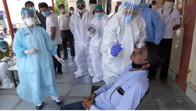 Gujarat govt is managing data, not coronavirus, say medical experts: Percentage of deaths in state among highest, even as number of tests remain low Gujarat govt is managing data, not coronavirus, say medical experts: Percentage of deaths in state among highest, even as number of tests remain low