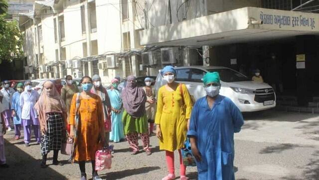Healthcare workers protesting against not being tested for COVID-19. Image courtesy: Hanif Sidhi