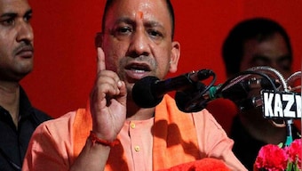 Yogi Adityanath directs officials to provide registration facilities through mobile apps for returning migrant workers