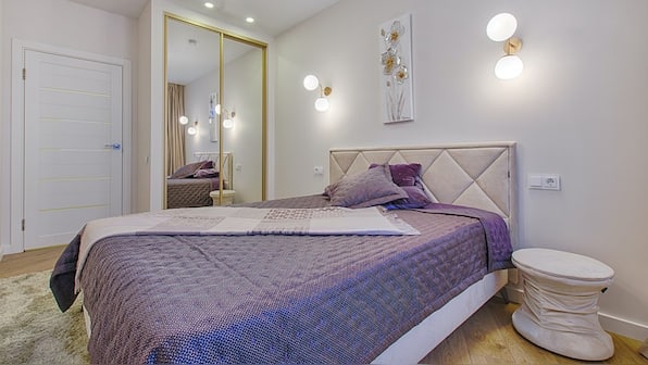 Add style to your room with beautiful beds